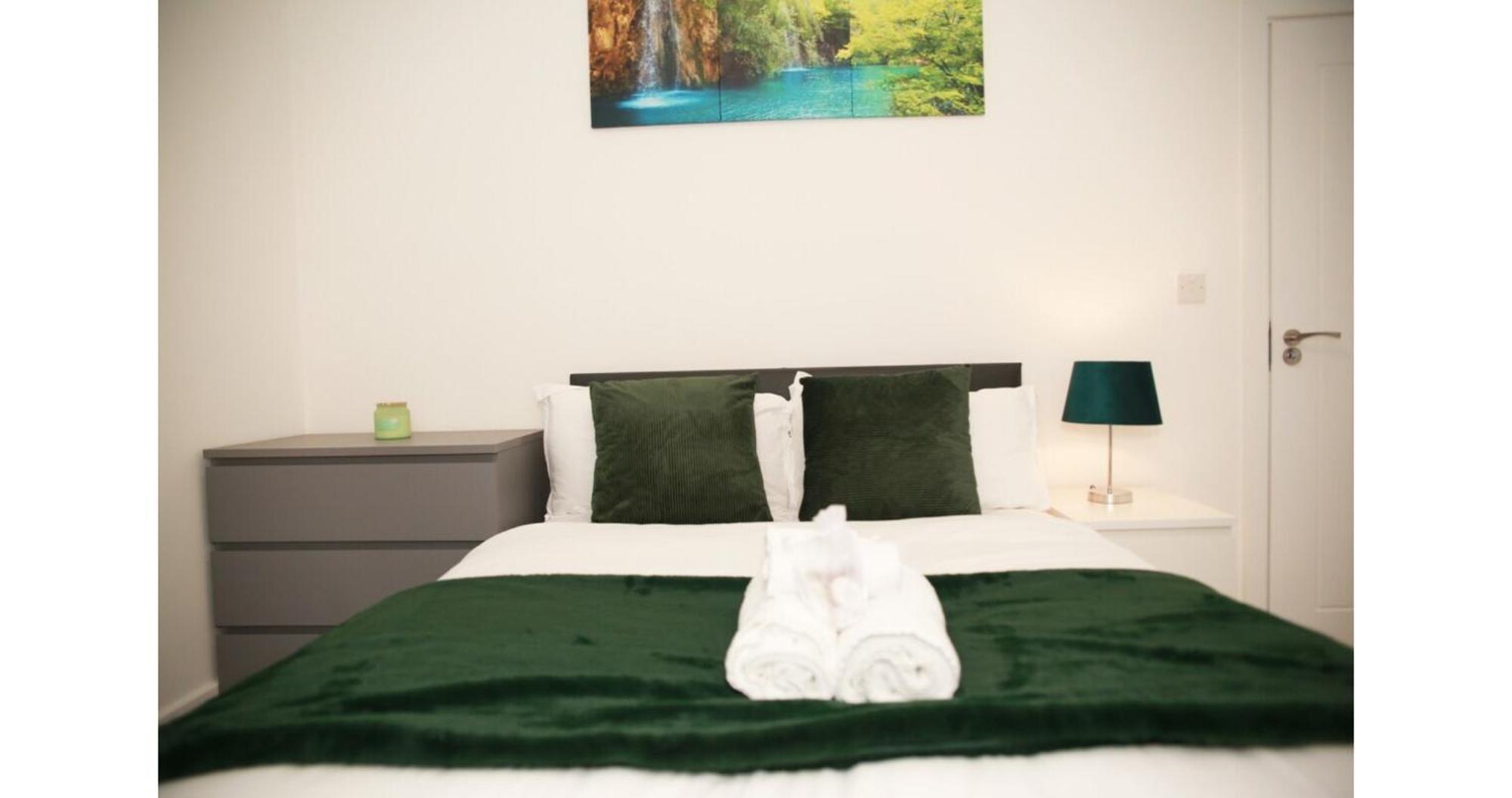 Cricklewood Deluxe Ensuite Room ลอนดอน ห้อง รูปภาพ