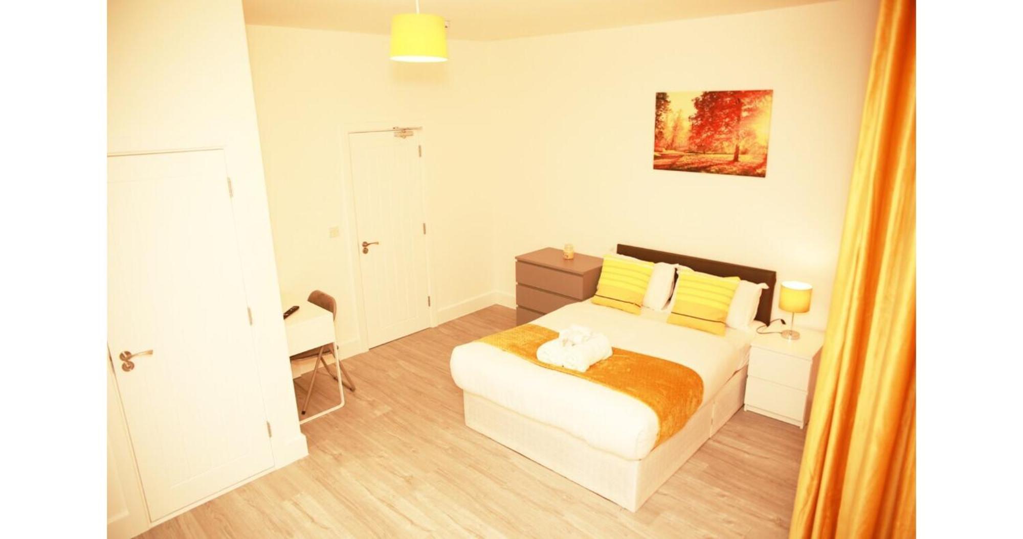 Cricklewood Deluxe Ensuite Room ลอนดอน ห้อง รูปภาพ