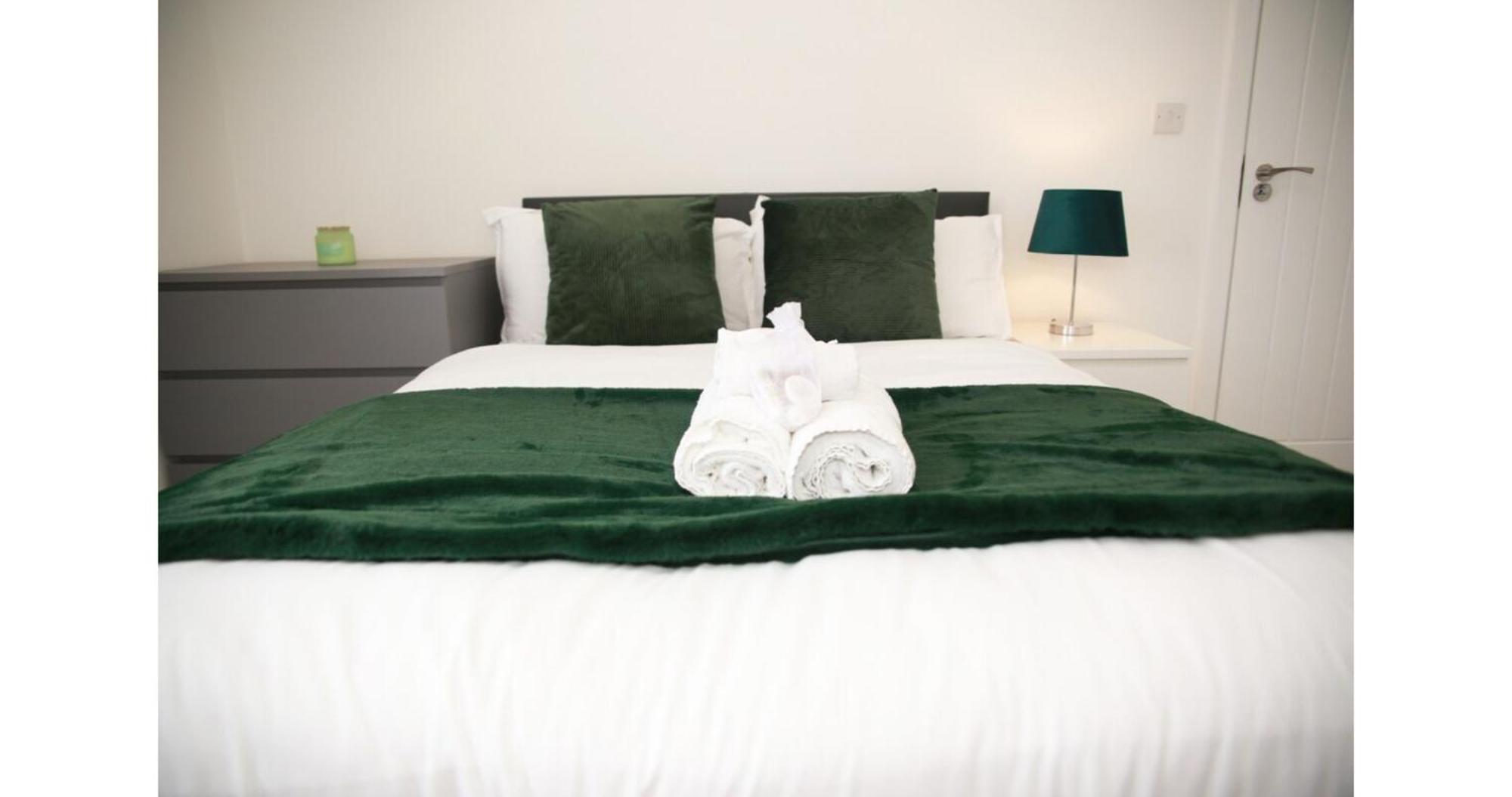 Cricklewood Deluxe Ensuite Room ลอนดอน ห้อง รูปภาพ